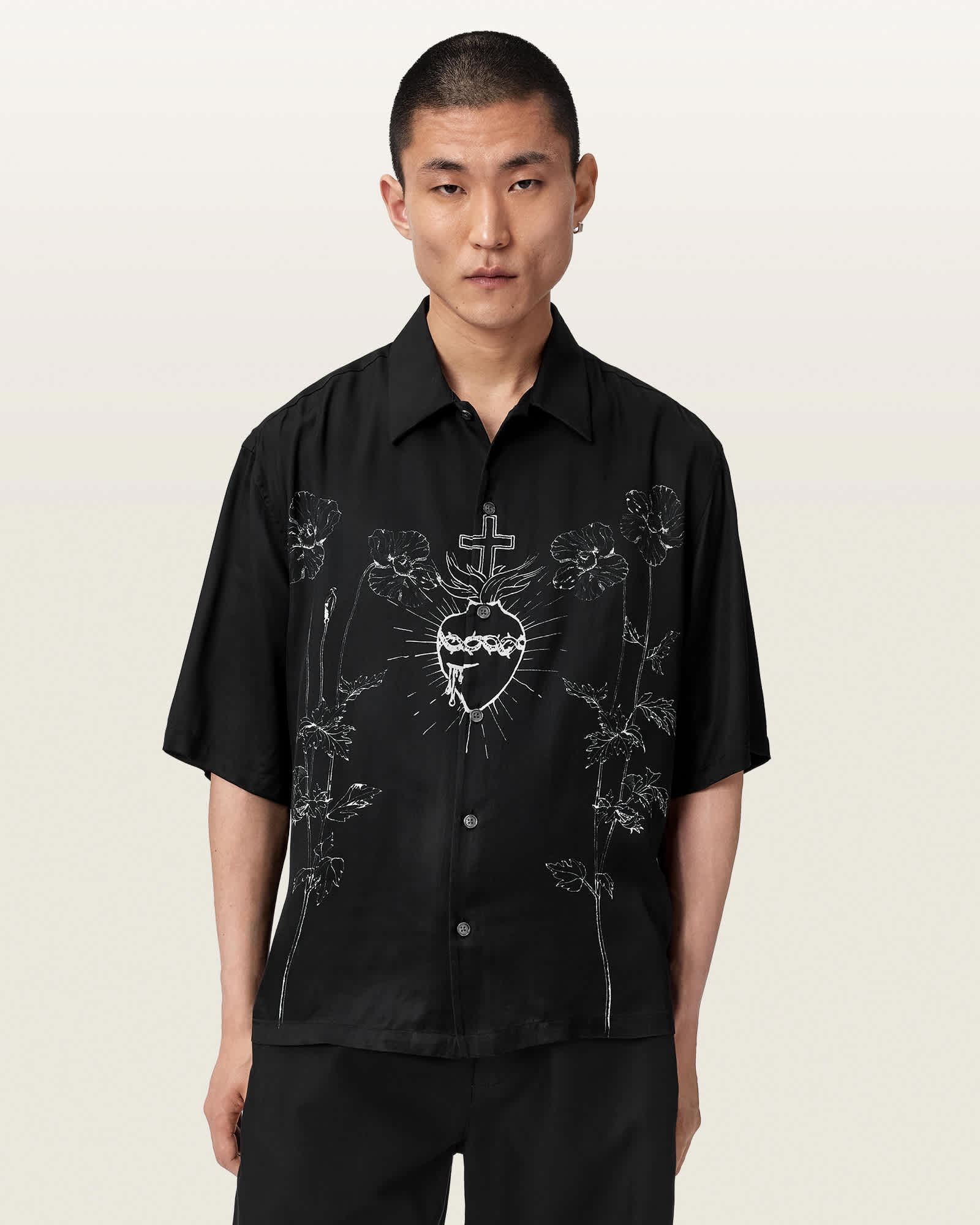 Fleur Oversized Short Sleeve Printed Shirt Black | ALLSAINTS Canada