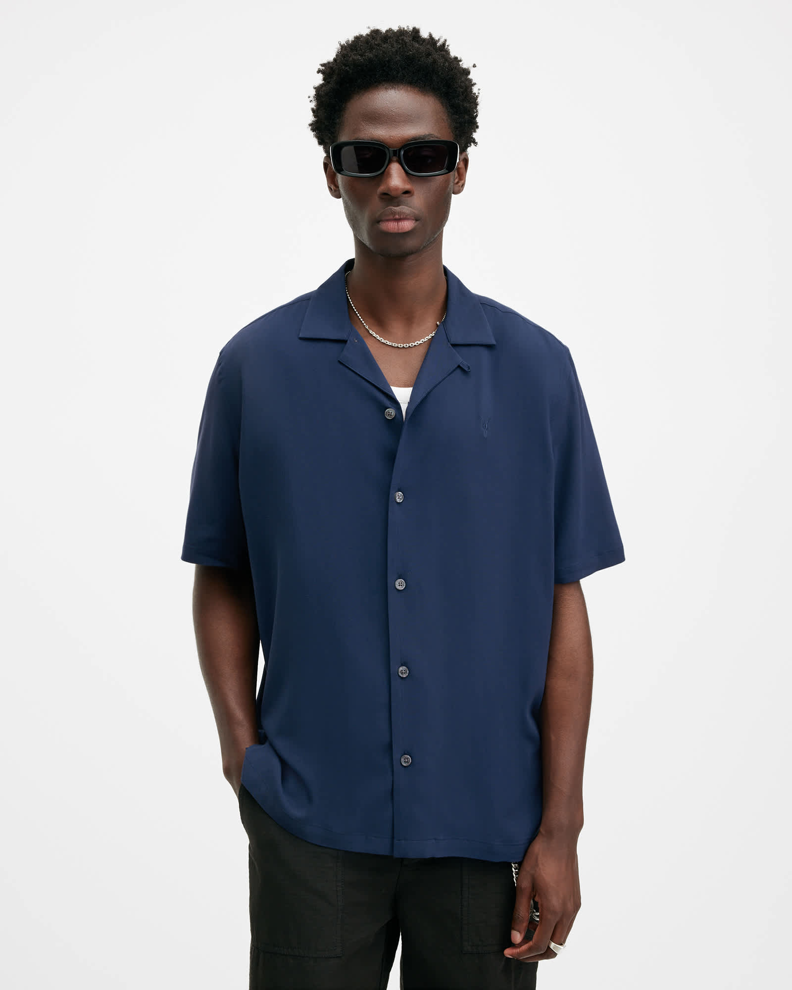 完売 EMAM Reverse Collar Raglan Tops Venice Revere Collar Ramskull Shirt NIGHT SKY BLUE | ALLSAINTS