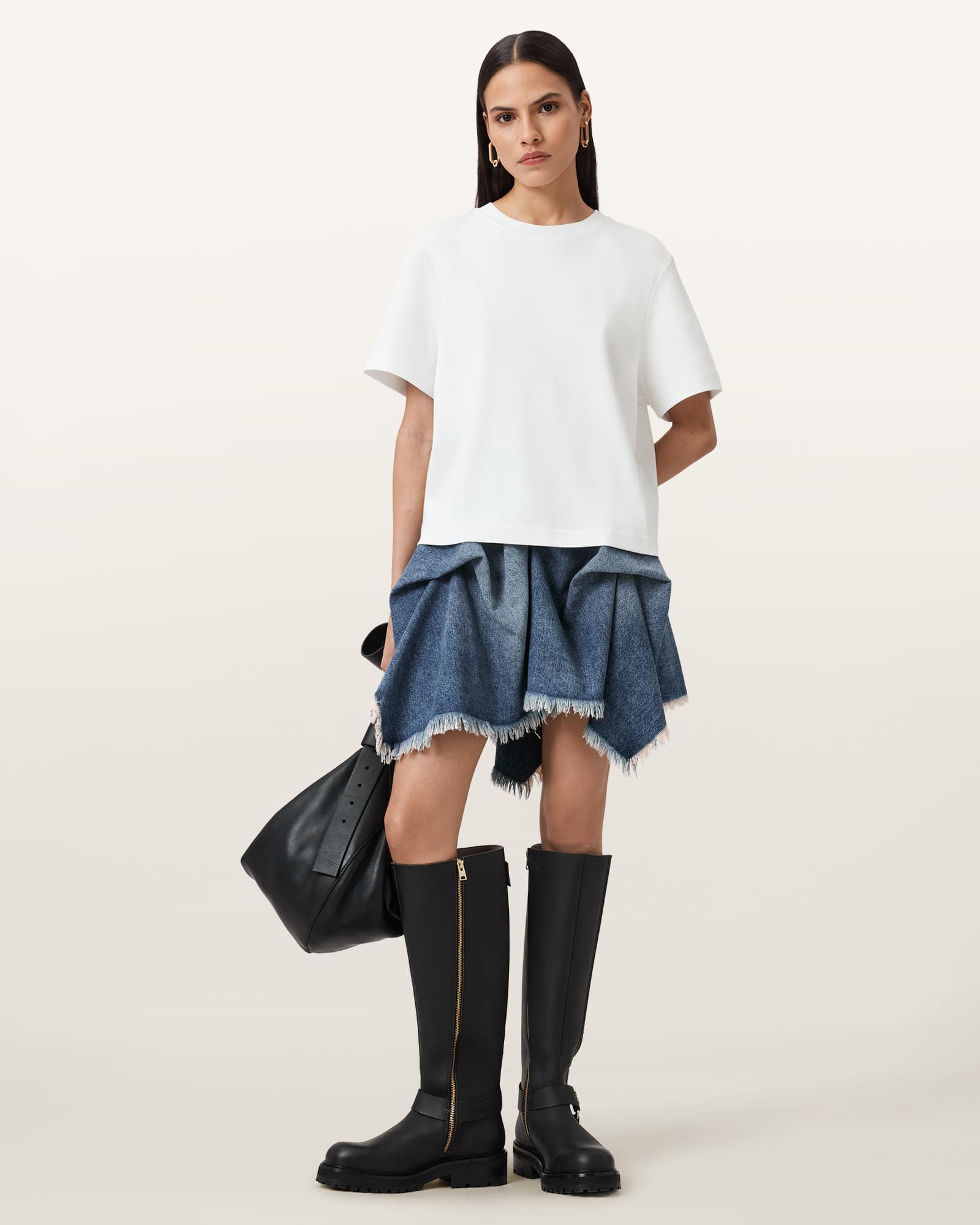 Lisa Boxy Crew Neck T-Shirt White | ALLSAINTS US