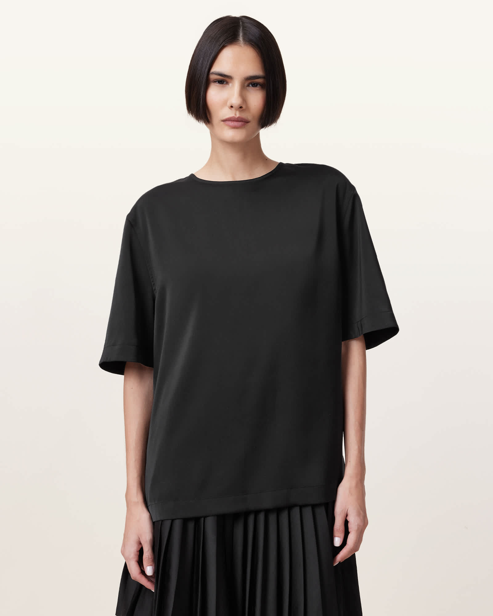 ★ALLSAINTS★ Amelie satin tee W032PC5 Amelie Satin Relaxed Fit T-Shirt Black | ALLSAINTS