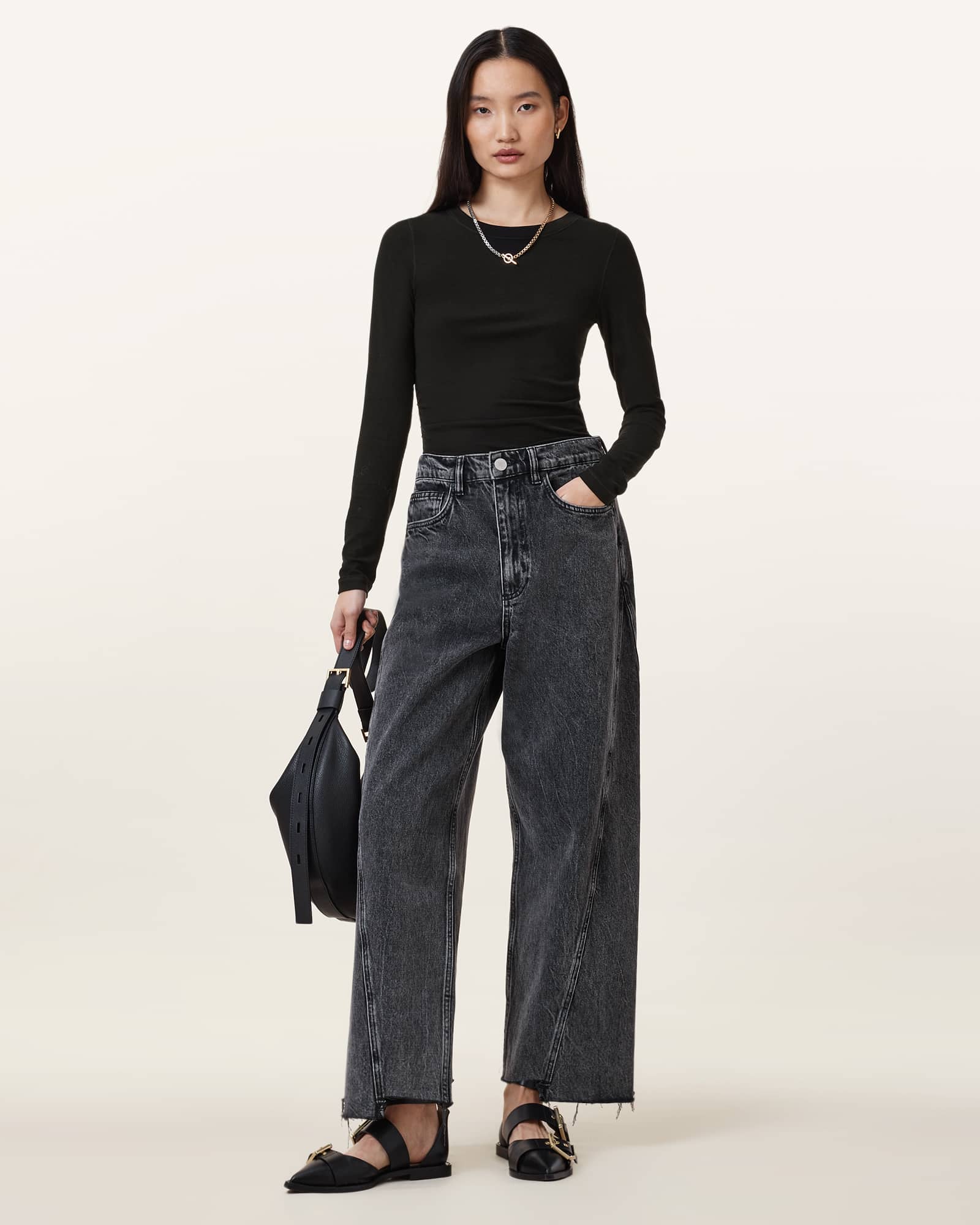 (取寄) オールセインツ レディース ベック ロング スリーブ ティー AllSaints women Bec Long Sleeve Tee Black Bec Long Sleeve Slim Ramskull T-Shirt Black | ALLSAINTS