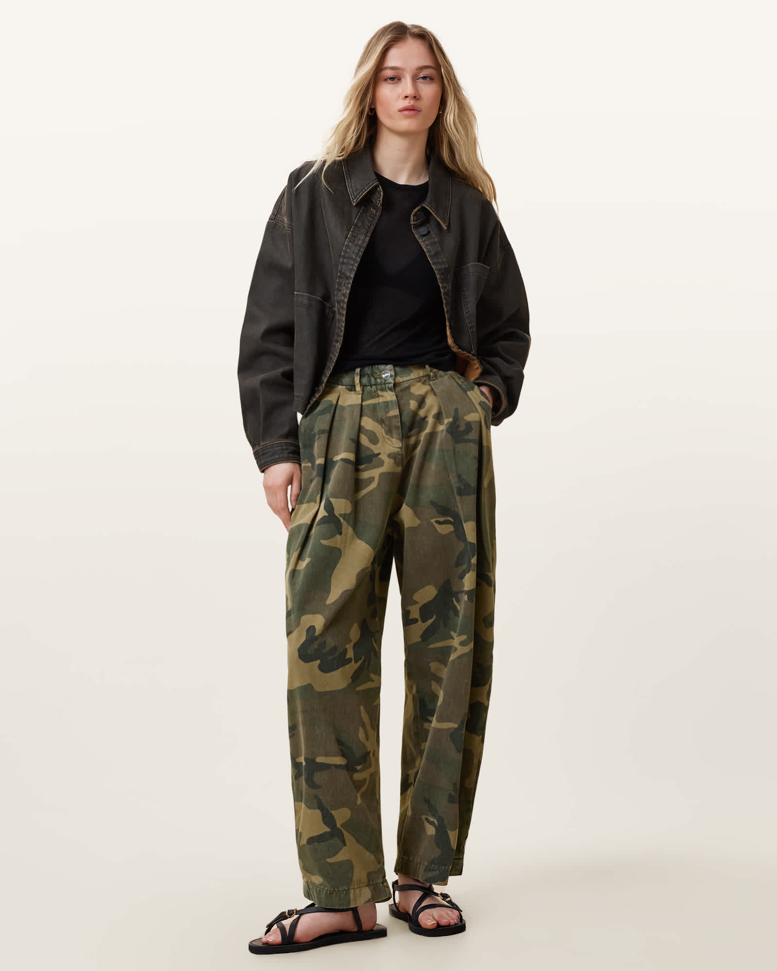 Becca Barrel Leg Denim Jeans
