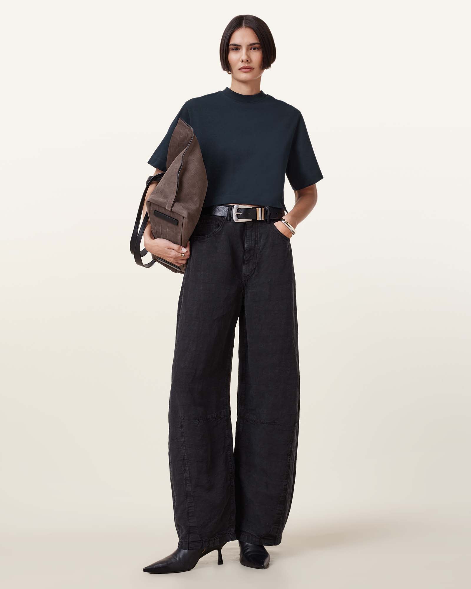 (取寄) オールセインツ レディース ロッティ ティー AllSaints women Lottie Tee Black Oyster Blue Lottie Crew Neck Cropped T-Shirt BLACK OYSTER BLUE
