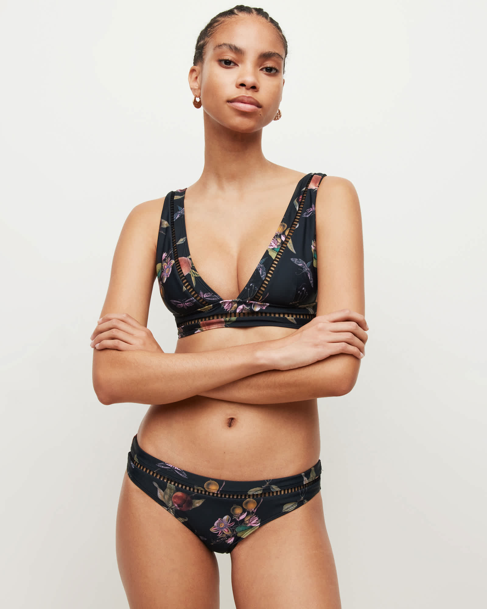 新品未使用SEEA Goa Bikini black /size S Seea Goa Bikini Black|Okinawa surf shop YES SURF