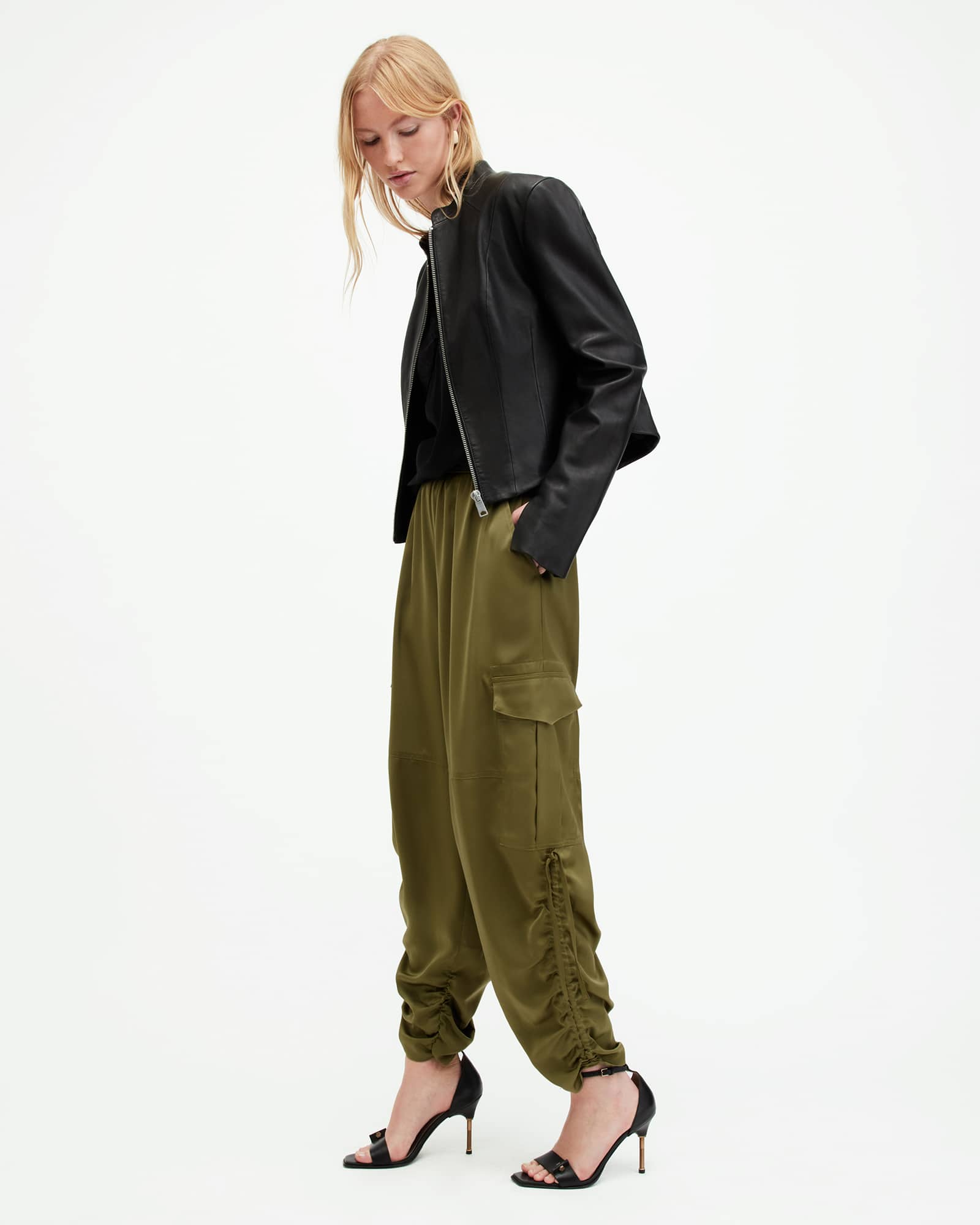 【PORTERNA】Russ Pulley Trousers Kaye Oversized Drawcord Pants KHAKI GREEN | ALLSAINTS US