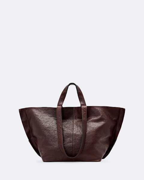 Leather tote bag