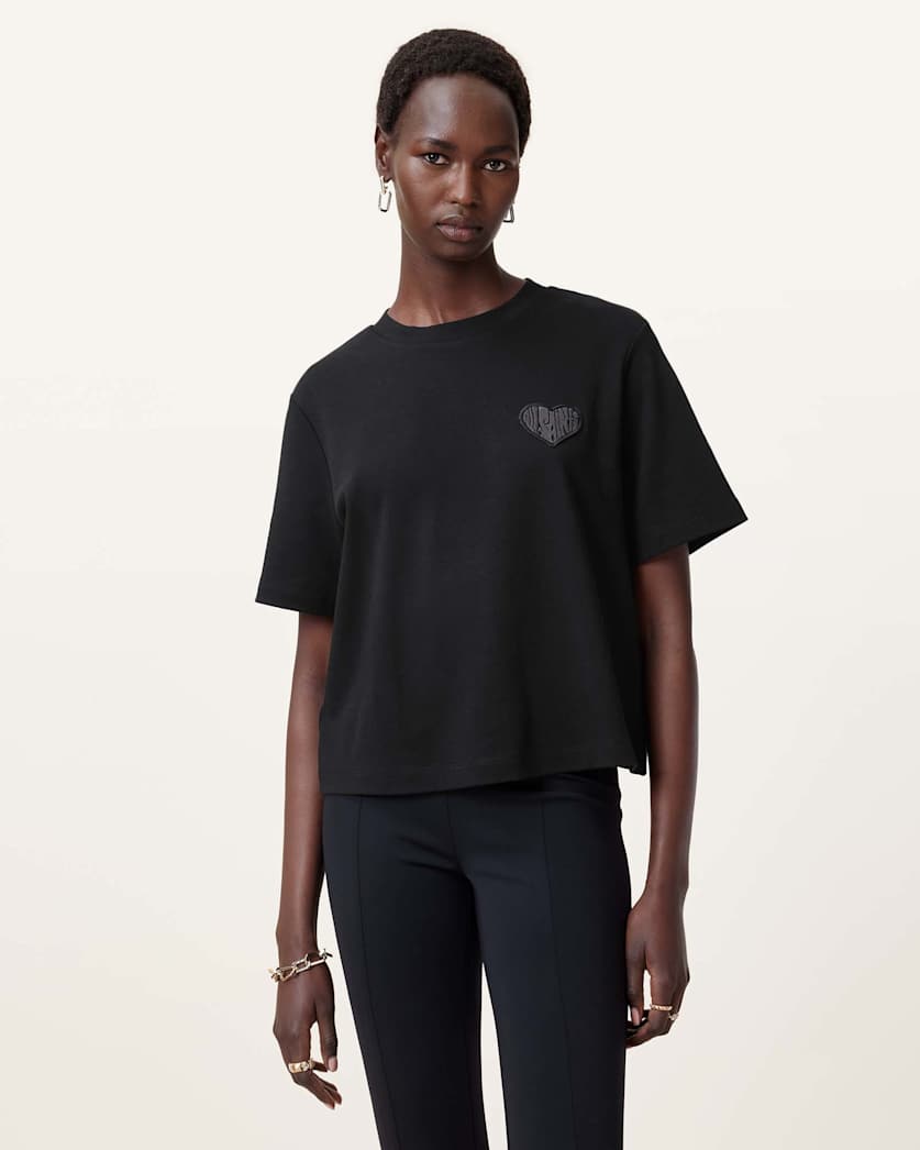 Lover Lisa Embroidered T-Shirt