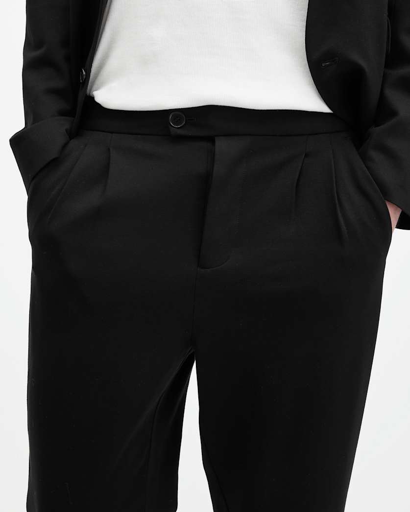 Helm Lightweight Stretch Slim Fit Suit  large