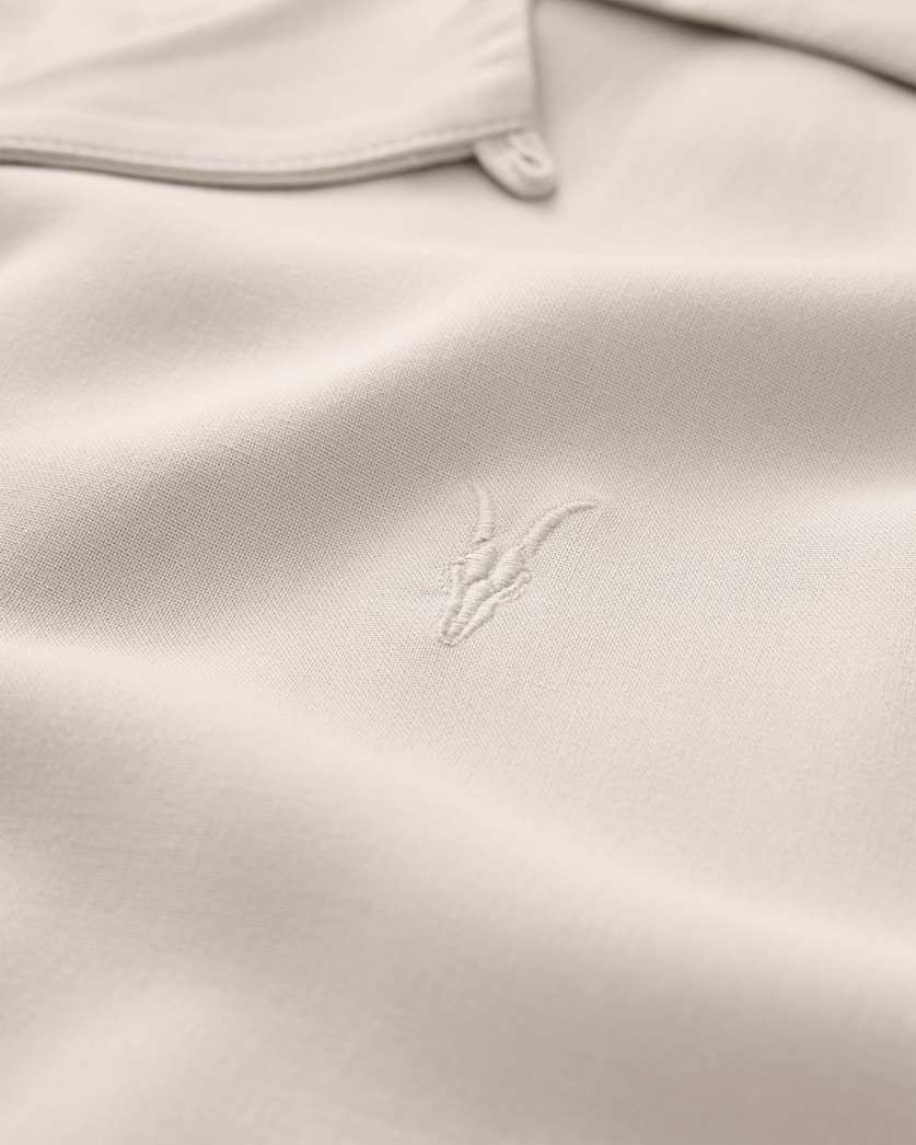Venice Revere Collar Ramskull Shirt