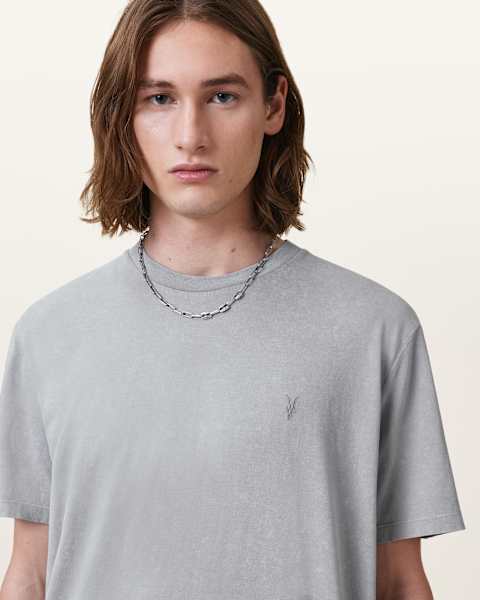 Image for Saka Short Sleeve Crew Neck Ramskull T-Shirt