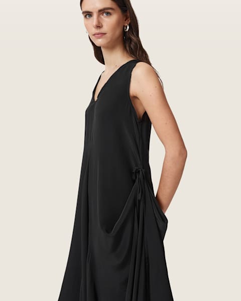 Sybil Sleeveless Midi Dress