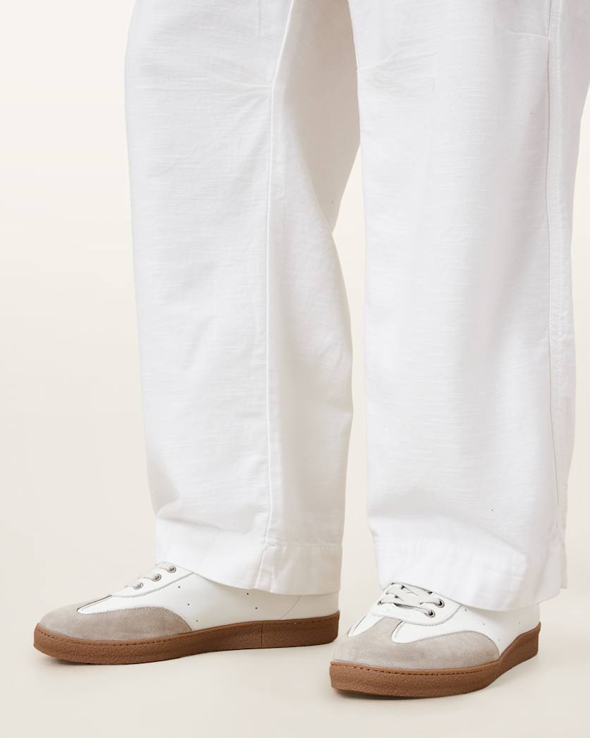Leo Low Top Leather Trainers