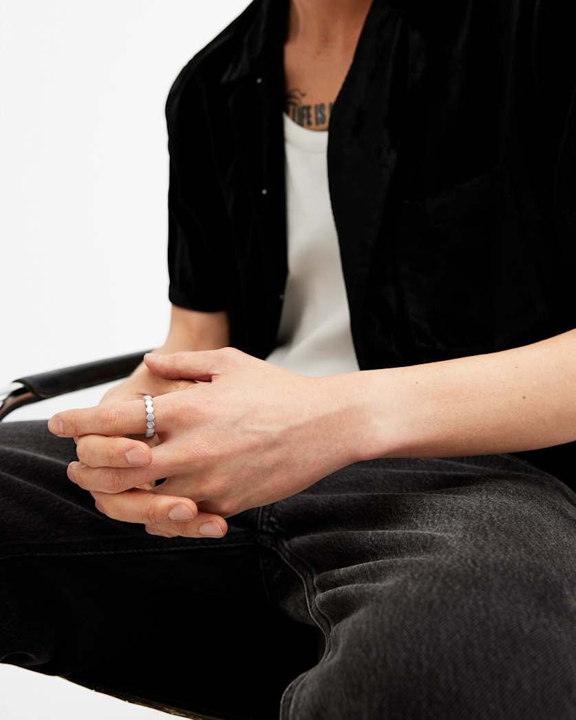 Luca Bolt Ring