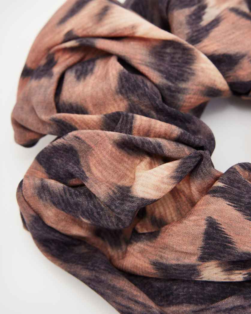 Celia Oversized Scrunchie