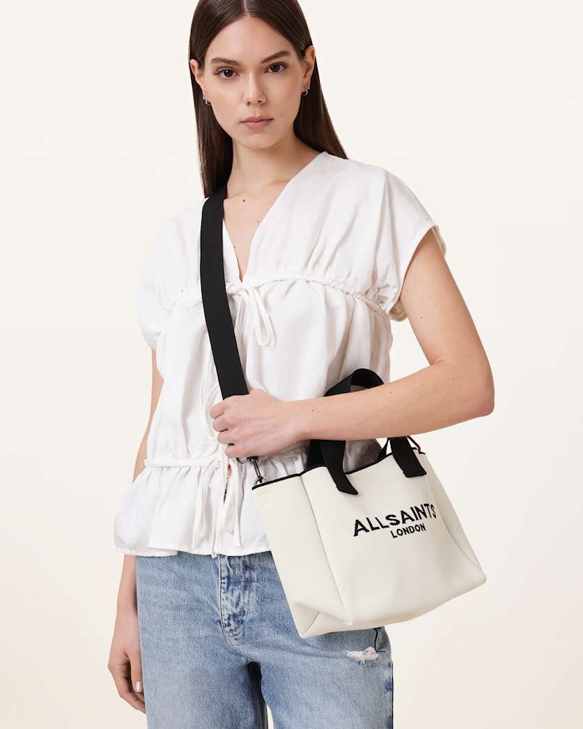 Izzy Logo Print Knitted Mini Tote Bag