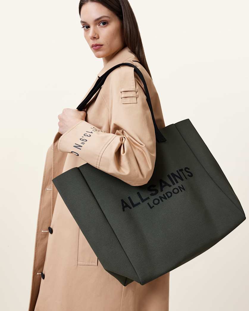 Izzy Large Logo Knitted Tote Bag