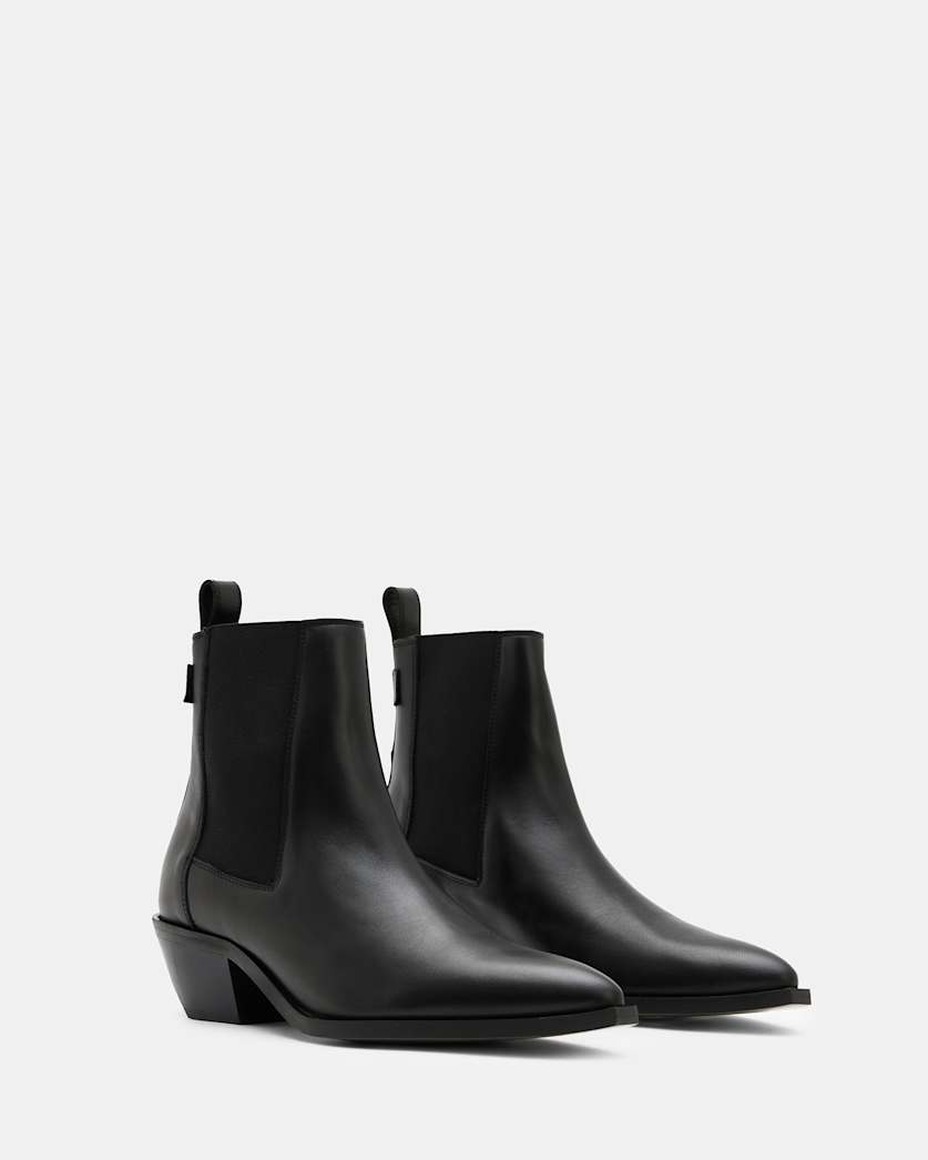 Fox Pointed Toe Leather Chelsea Boots