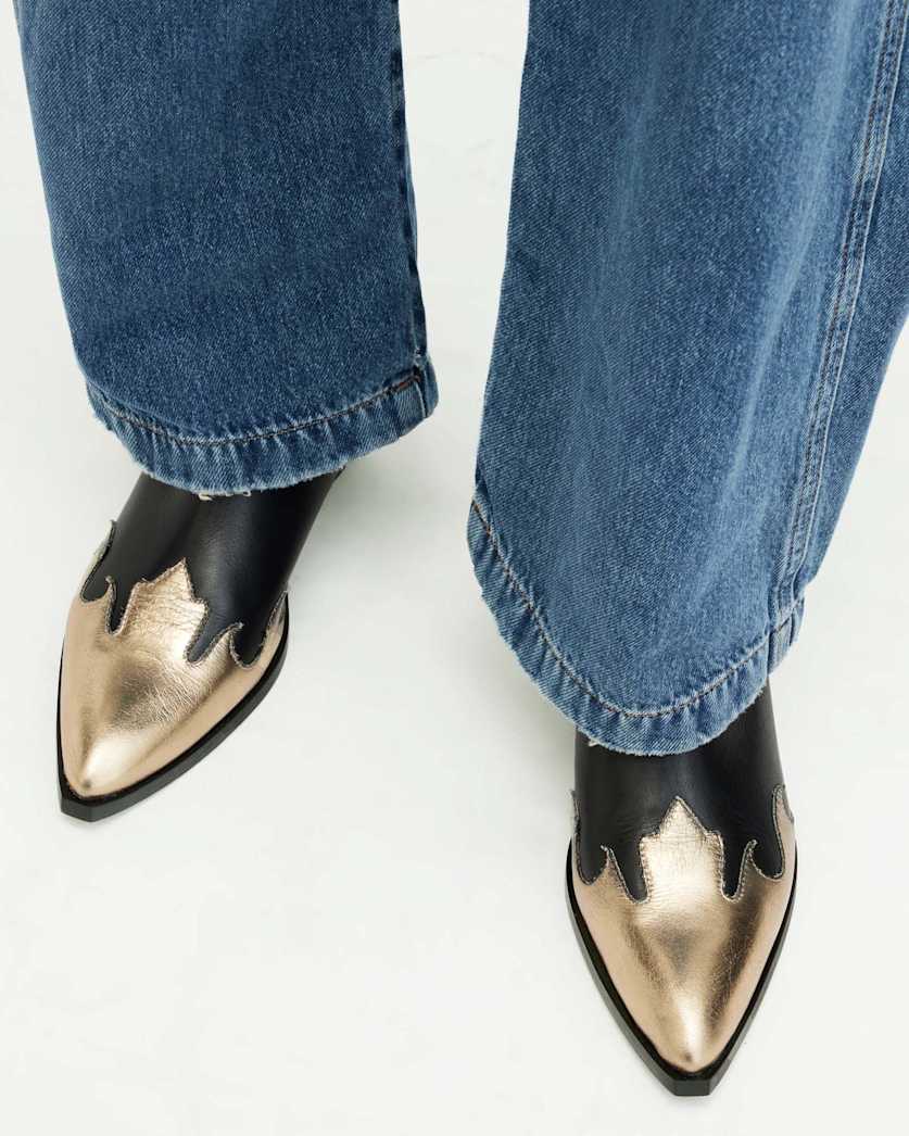 Dellaware Pointed Leather Western Boots