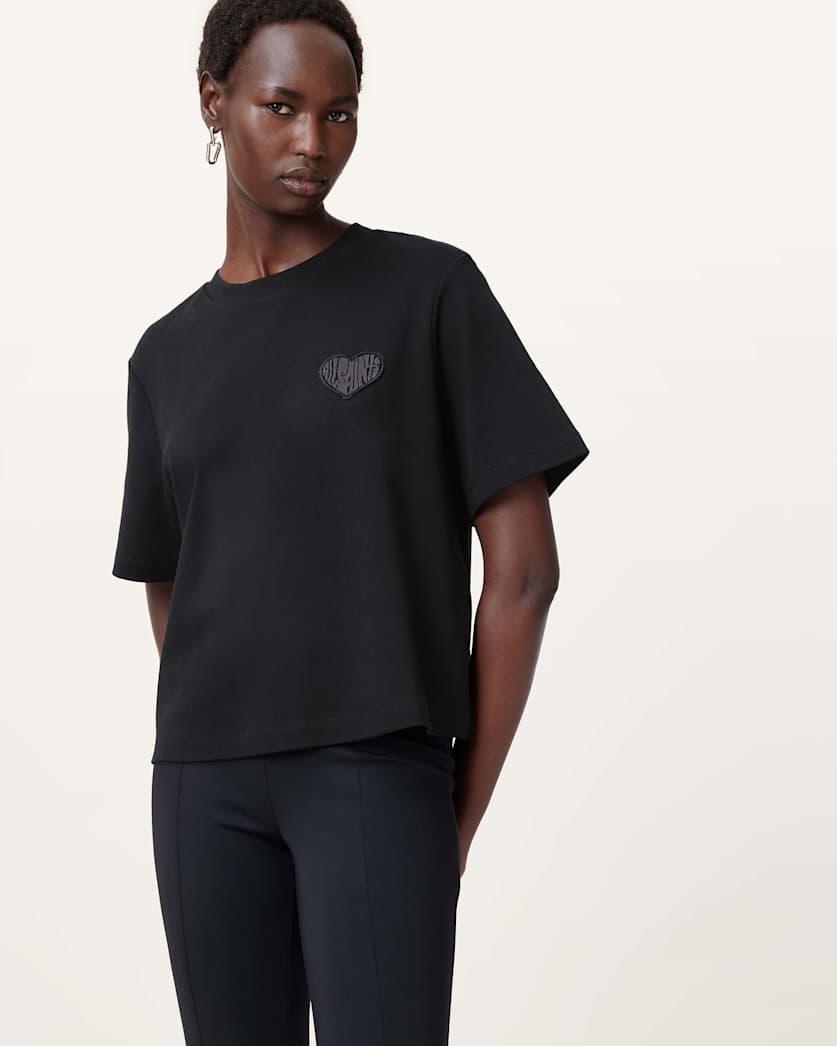 Lover Lisa Embroidered T-Shirt