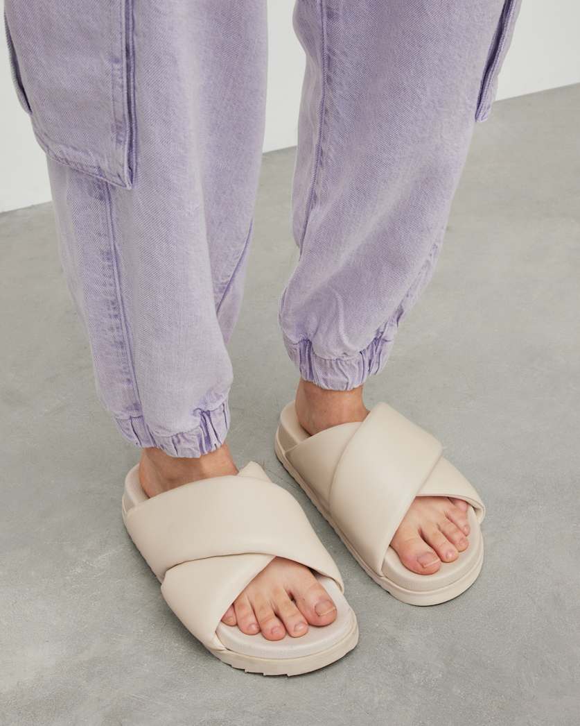 Saki Crossover Leather Sandals