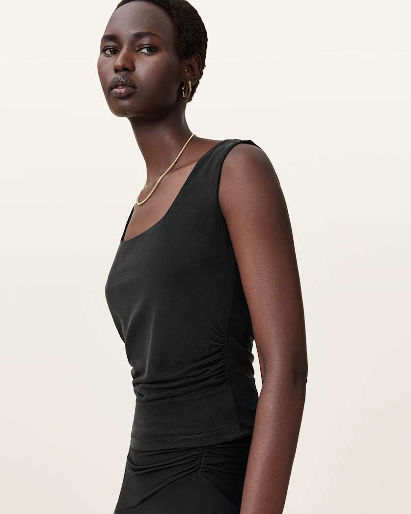 Tami Curpo Slim Top
