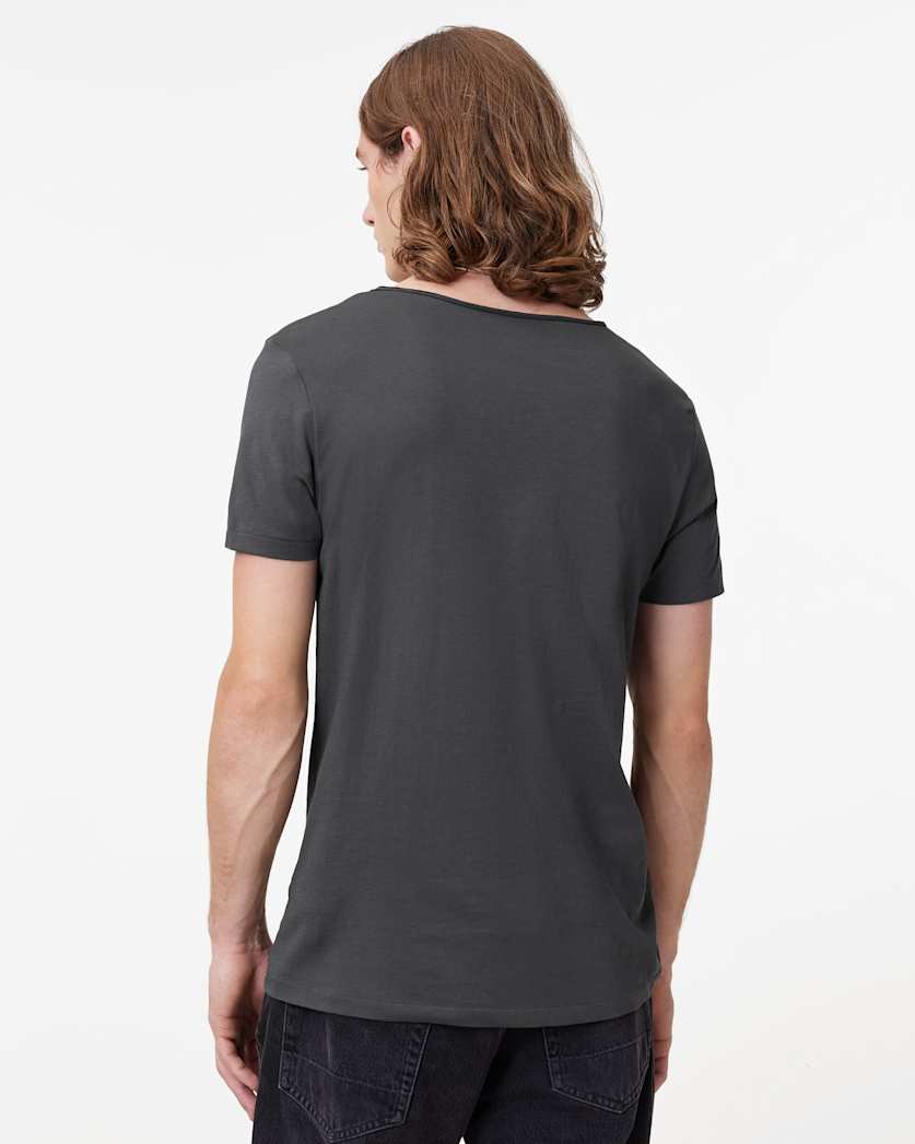 Tonic Scoop Neck Slim Ramskull T-Shirt