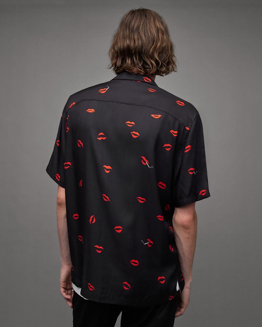 Tekisuto Lip Print Short Sleeve Shirt