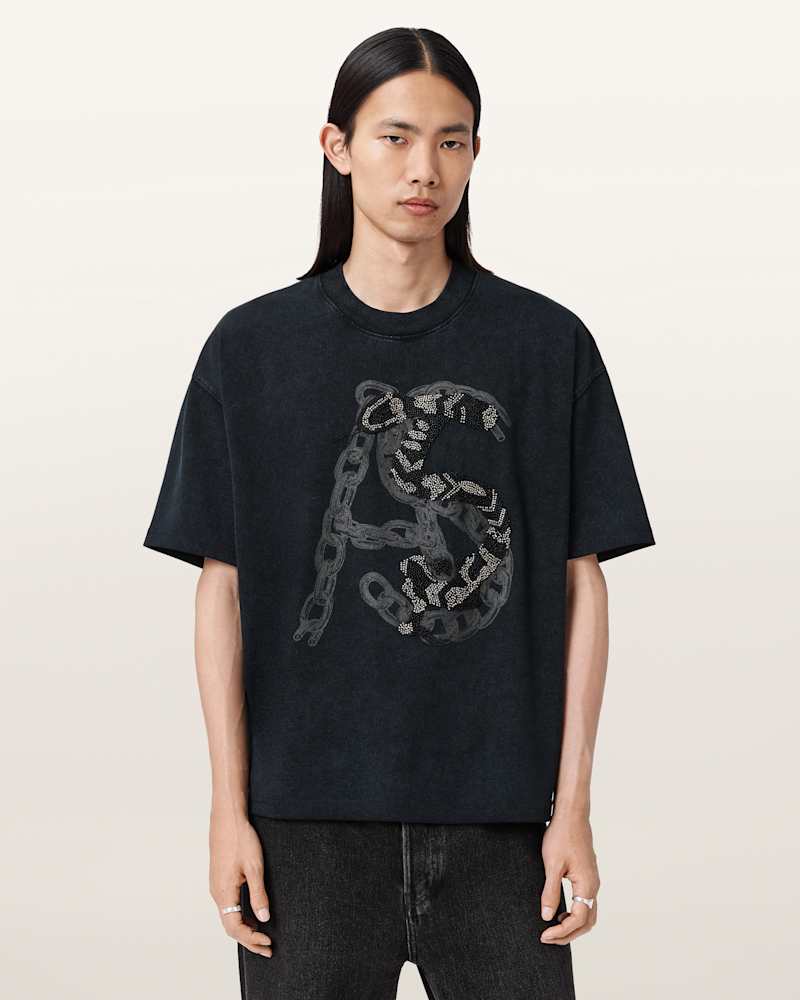 Scale Cropped Graphic T-Shirt