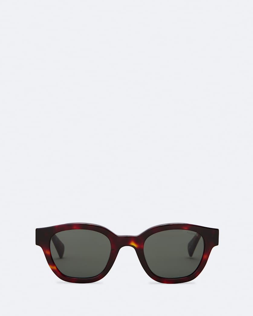 Round sunglasses