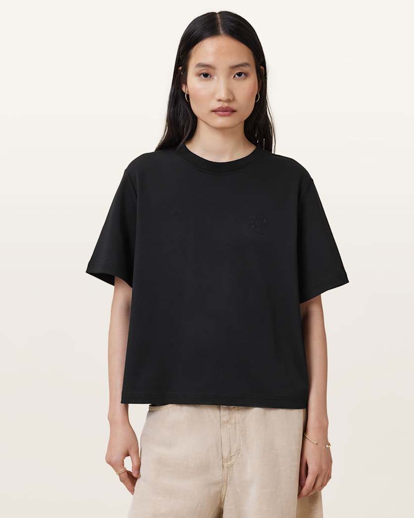 Lisa Haven T-Shirt