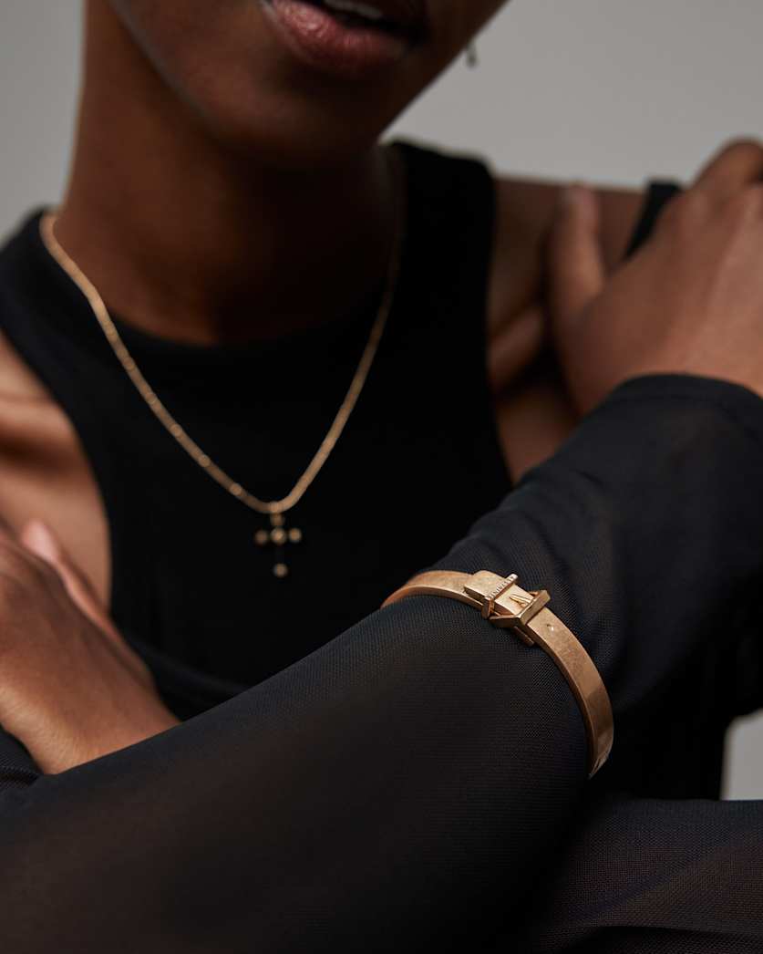 Brea Buckle Gold-Tone Bangle