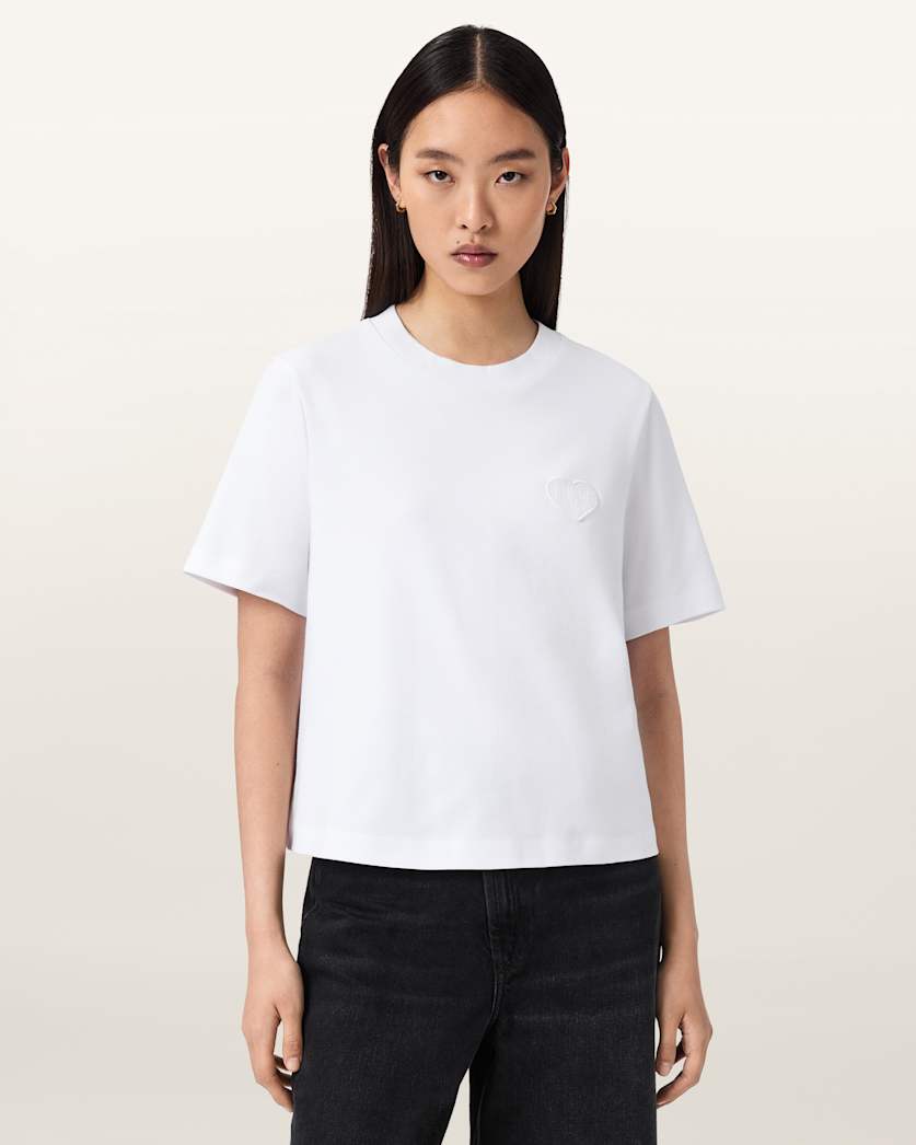 Lover Lisa Embroidered T-Shirt