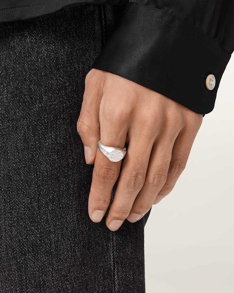 Jake Oval Textured Signet Ring
