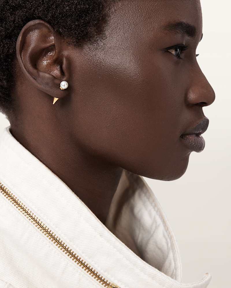 Hazel Small Pearl Stud Earrings