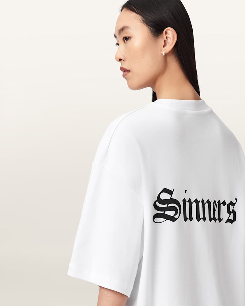 Saint Amelie Oversized T-Shirt