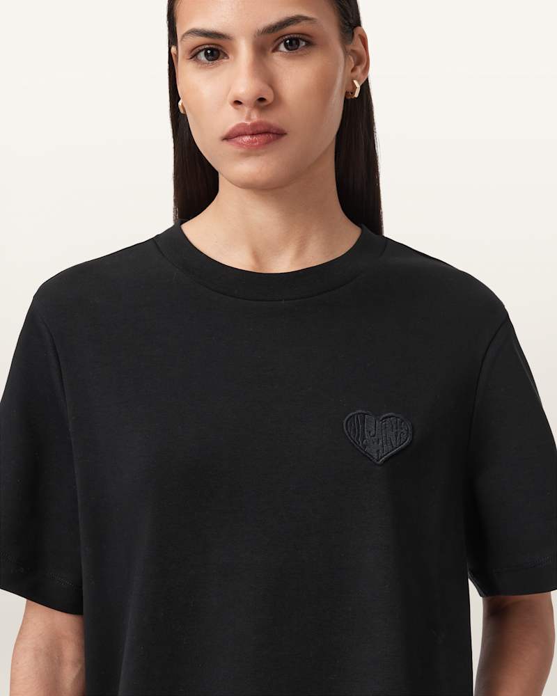 Lover Lisa Embroidered T-Shirt 