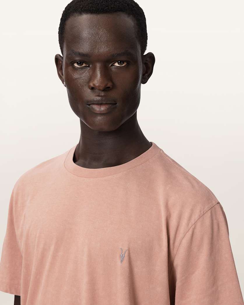 Saka Short Sleeve Crew Neck Ramskull T-Shirt
