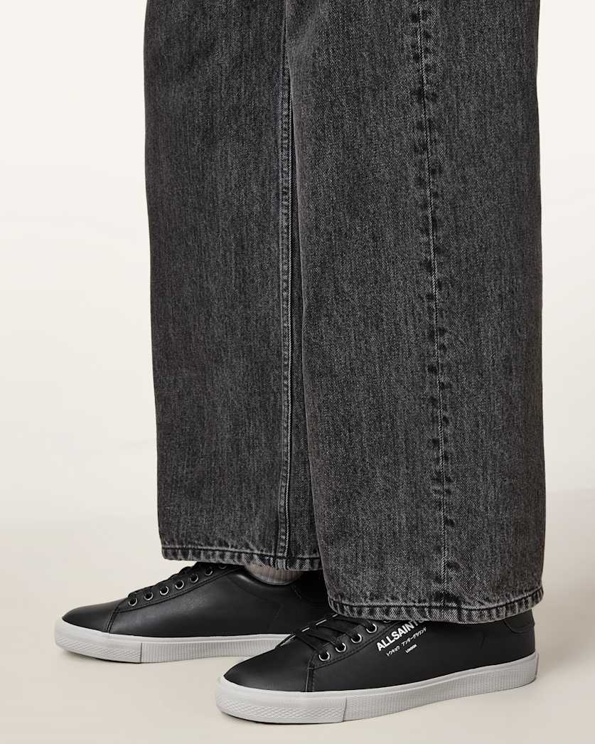 Underground Leather Low Top Sneakers