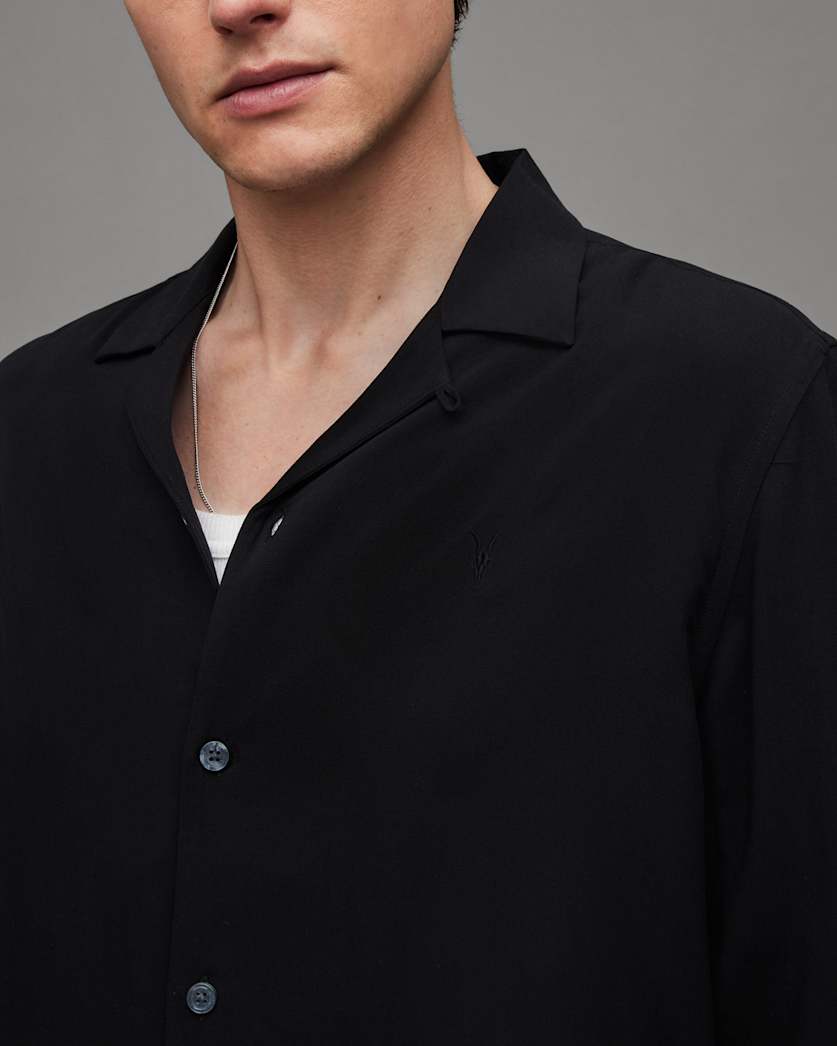 Venice Revere Collar Ramskull Shirt