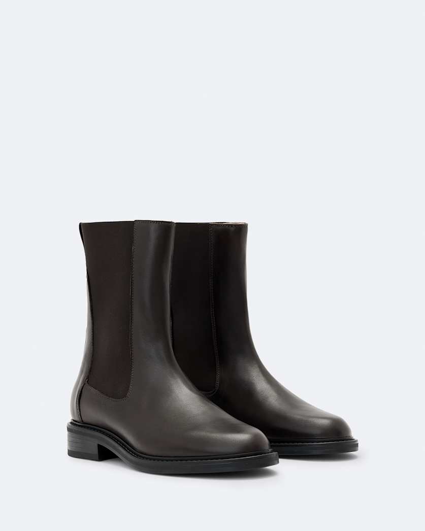 Chelsea boot