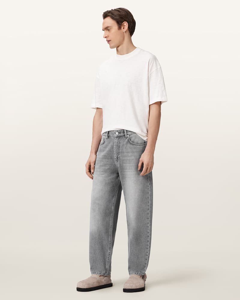 Curve Barrel Leg Denim Jeans