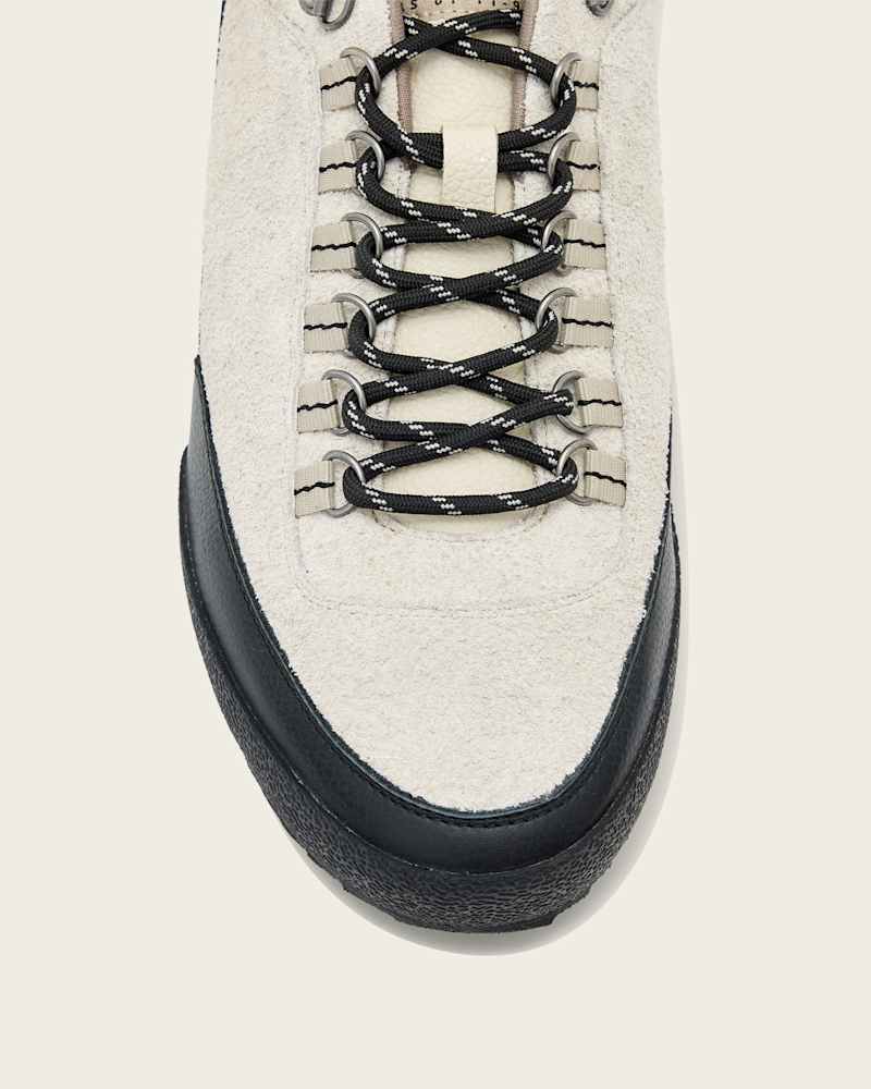 Harri Low Top Trainers