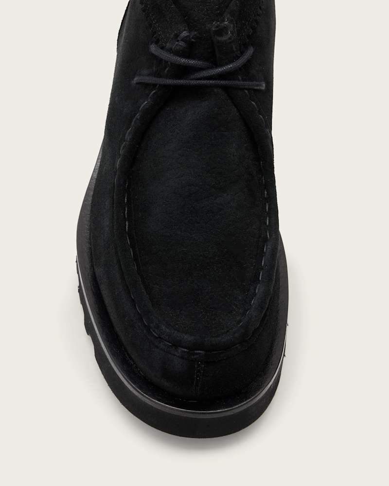 Skiff Suede Chukka Boots