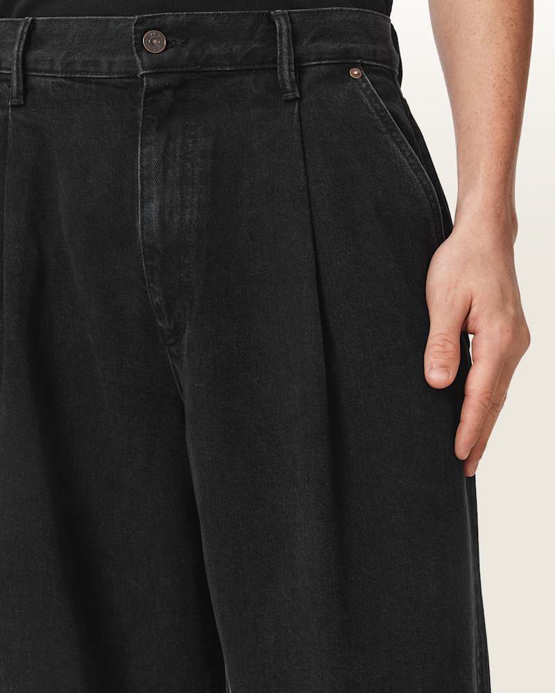Daze Pleated Wide Leg Jeans