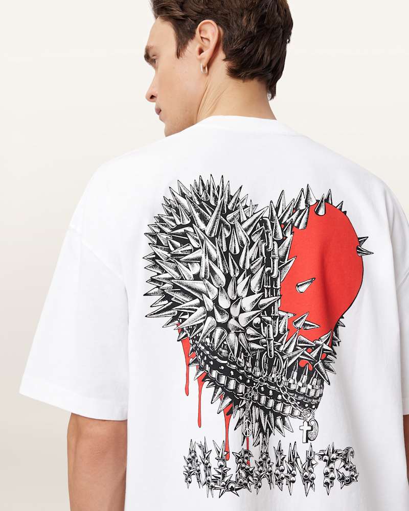 Chaste Oversized Graphic T-Shirt