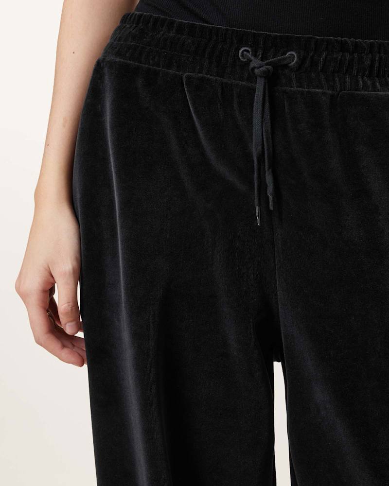Vin Wide Leg Velvet Joggers