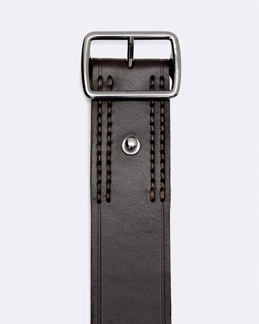 Leather collar stud belt