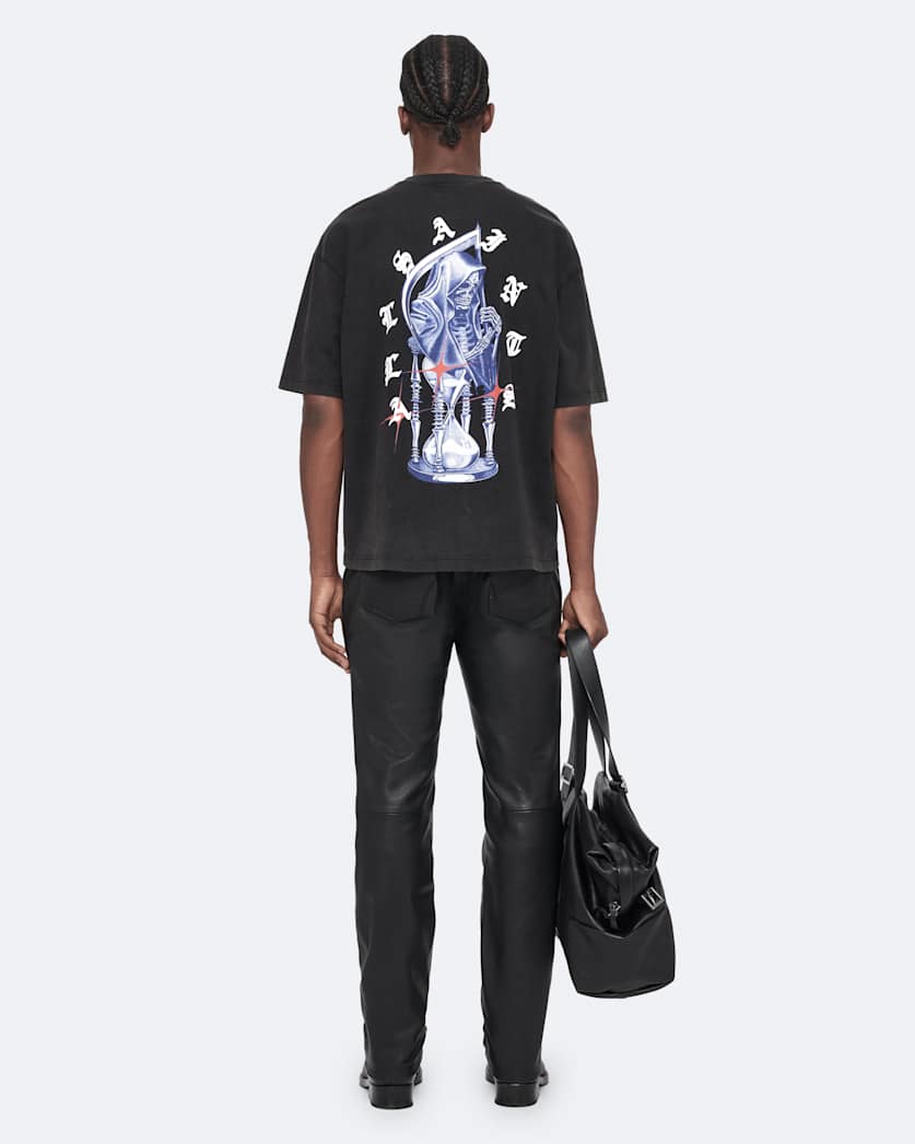 Timer Relaxed Graphic T-Shirt