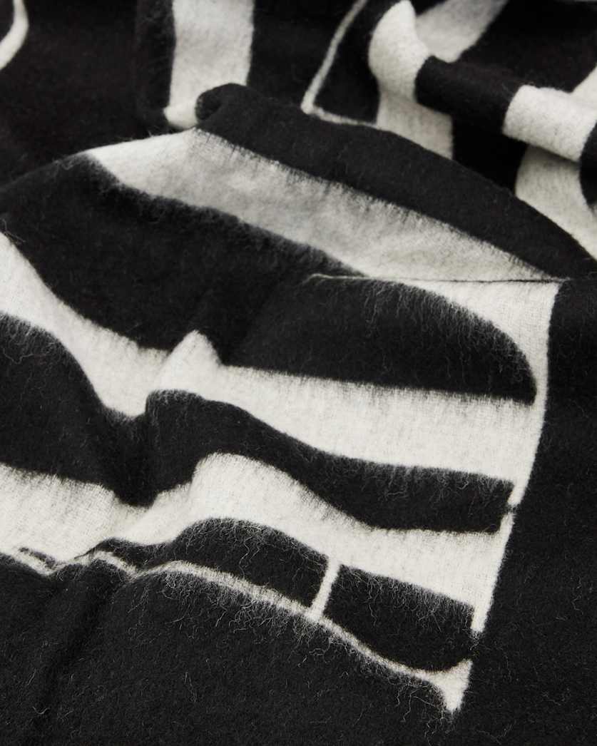 Oppose Logo Wool Scarf