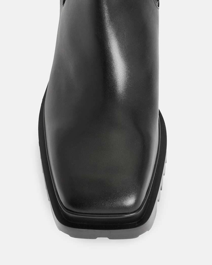 Skarlet Square Toe Leather Boots